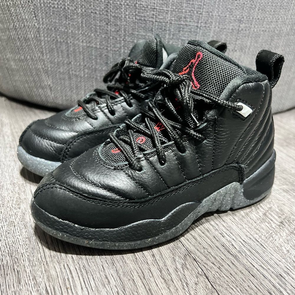 Air Jordan 12 Retro Utility Grind Boys Kids Shoes 10c